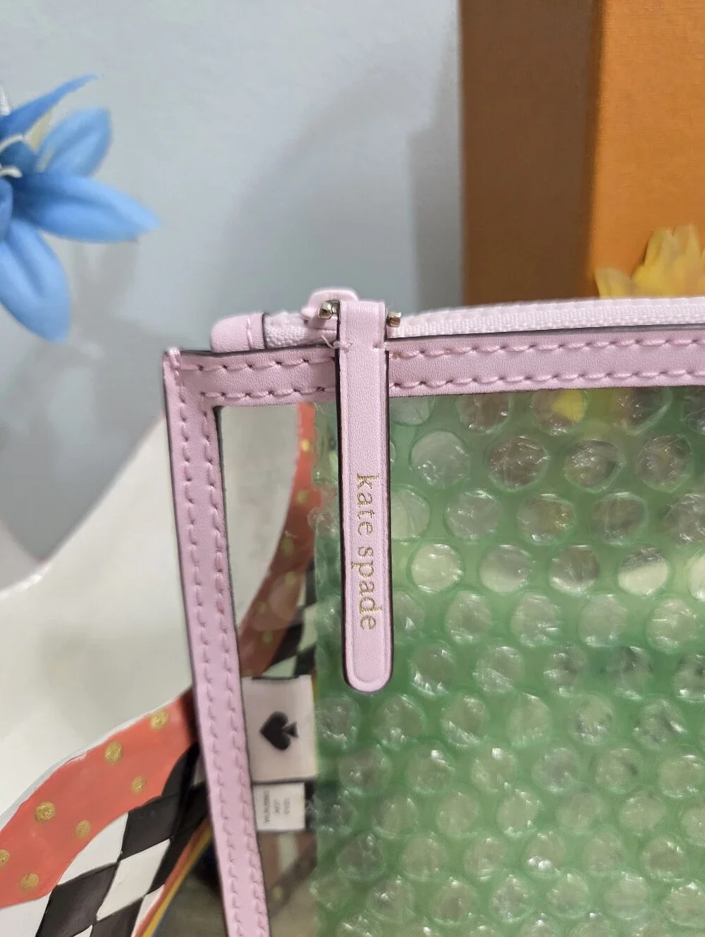 Kate Spade Jae Clear Slim Cosmetic Bag Pouch Serendipity Pink Leather Trim, NWOT